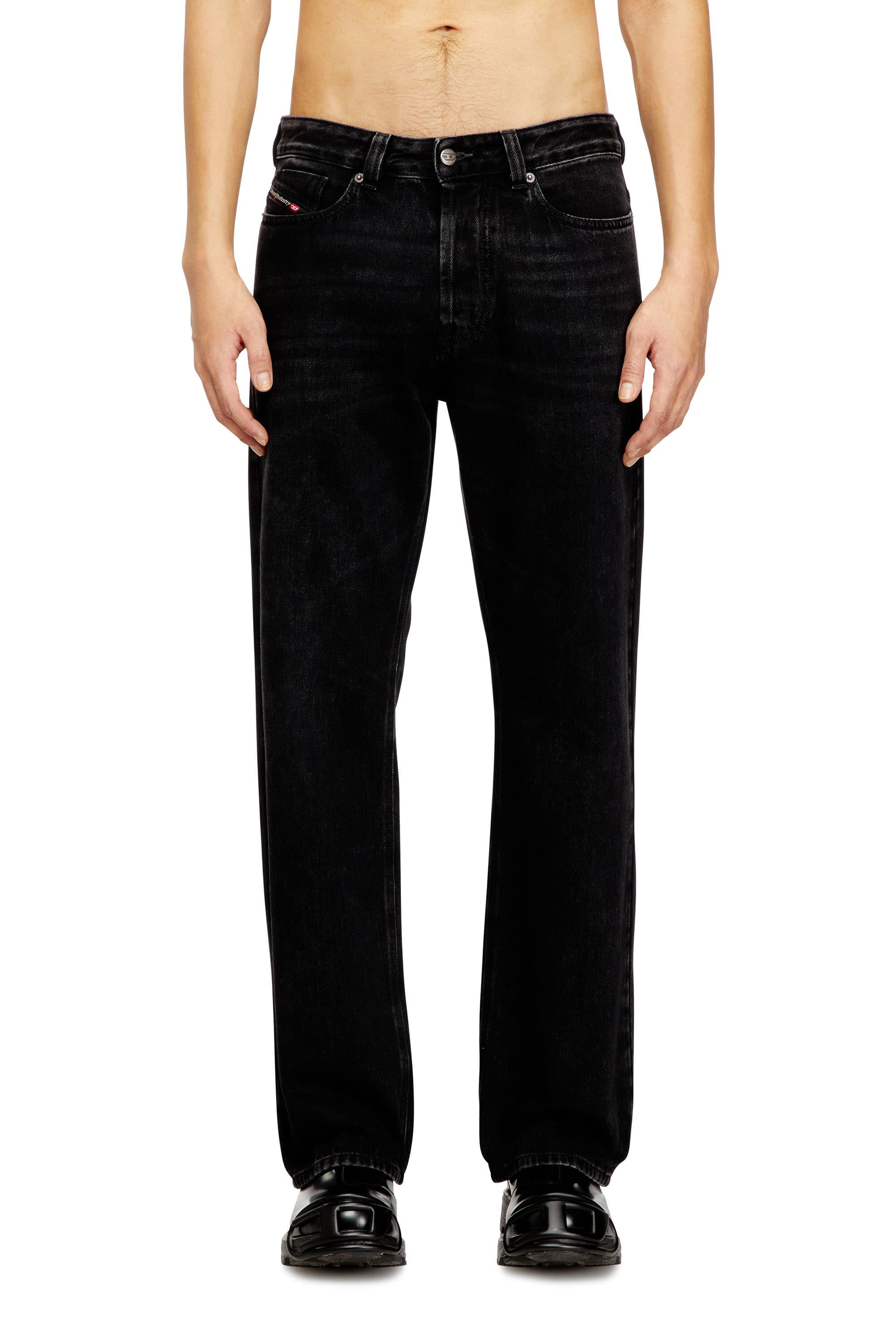 Diesel - Relaxed Jeans - 1980 D-Eeper - Jeans - Man - Black