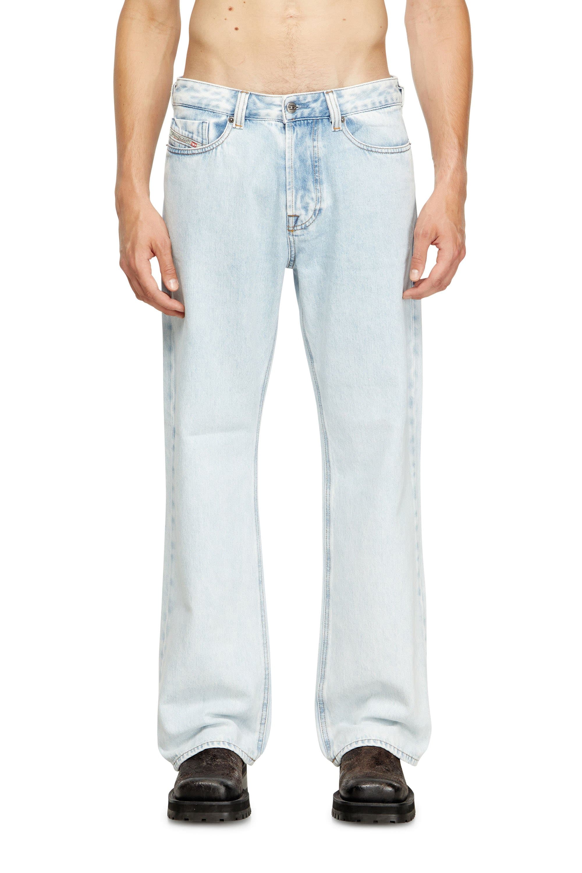 Diesel - Relaxed Jeans - 1980 D-Eeper - Jeans - Man - Blue